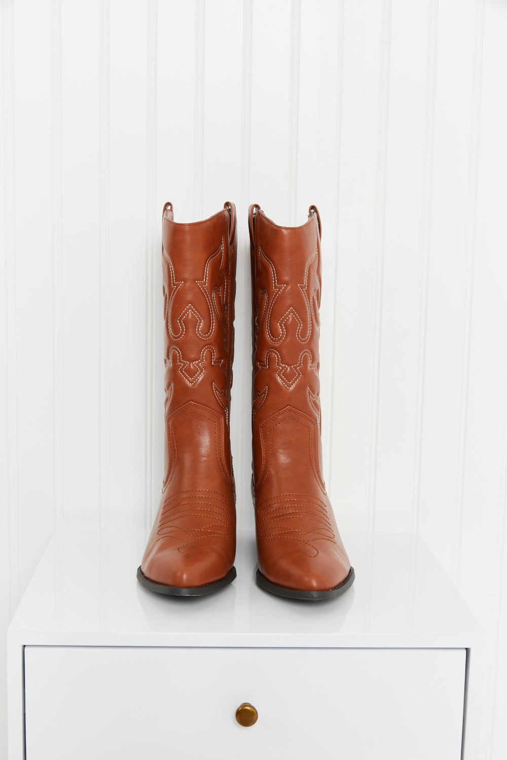 Fortune Dynamic Countryside Lane Mid-Calf Embroidered Cowboy Boots - cas7m
