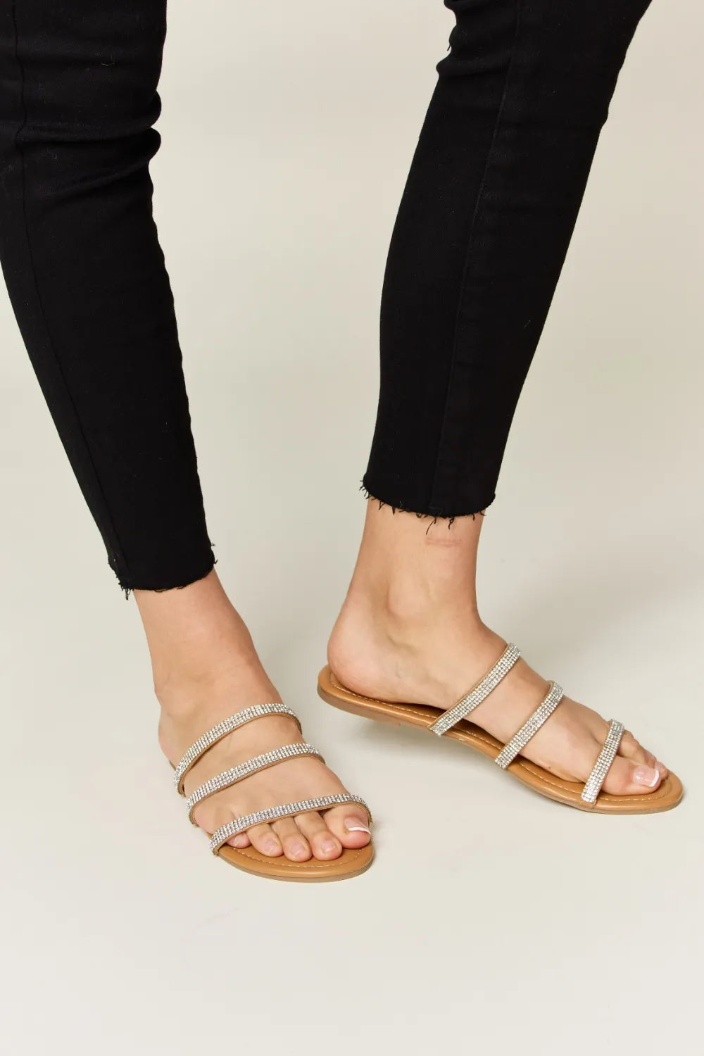 WILD DIVA Rhinestone Three-Strap Flat Sandals - cas7m