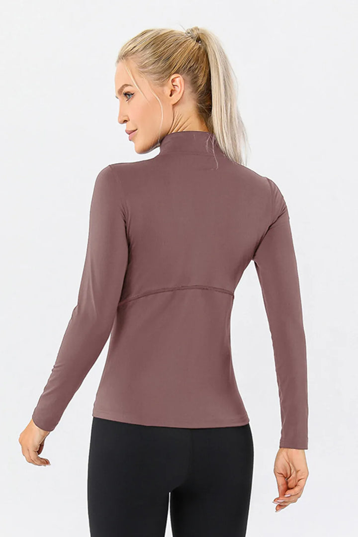 Mock Neck Quarter Zip Active T-Shirt - cas7m