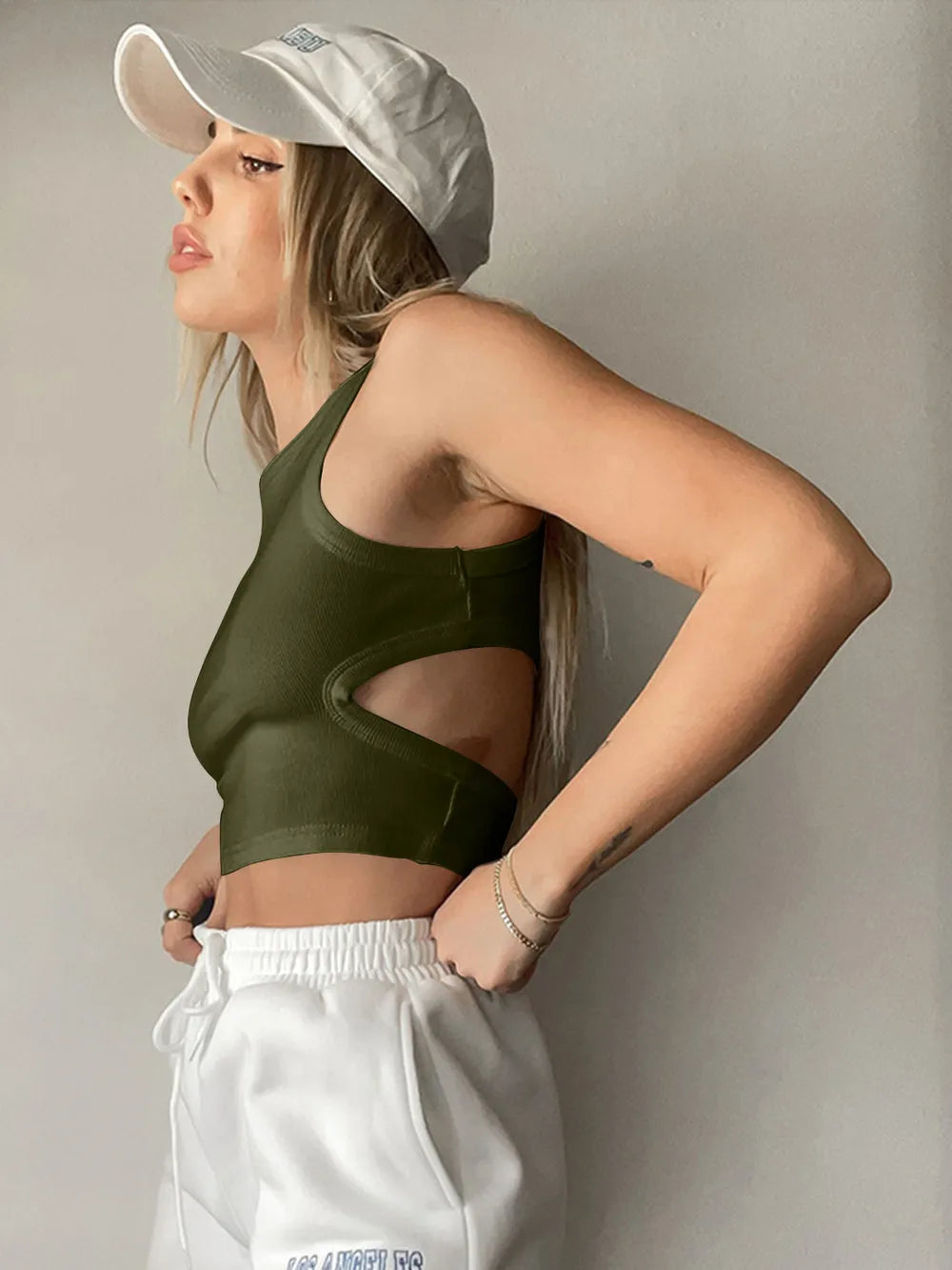 Cutout Round Neck Tank - cas7m
