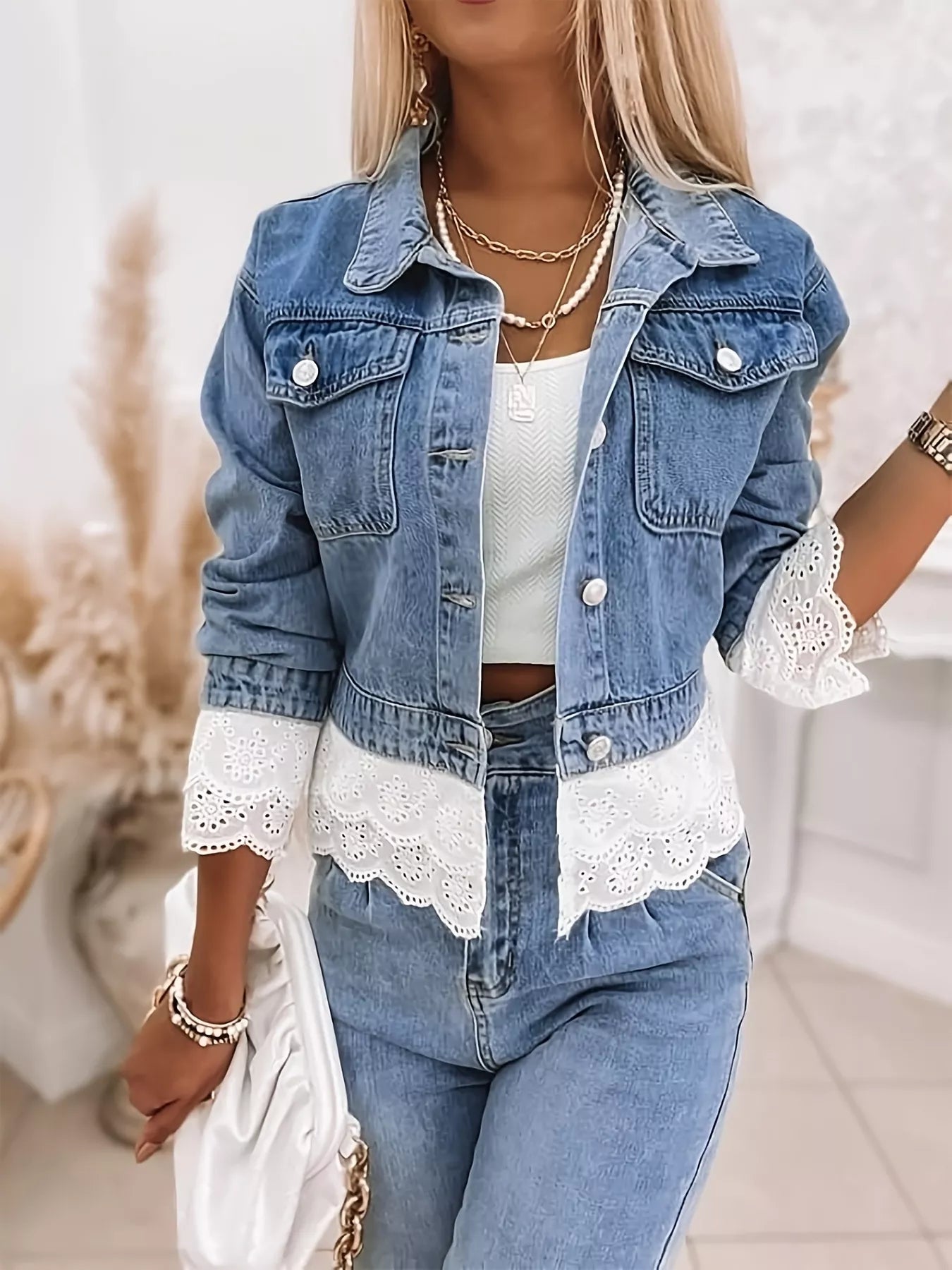 Cropped Denim Jacket with Lace Trim - cas7m