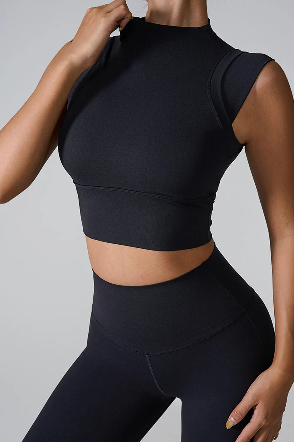 Mock Neck Active Tank - cas7m
