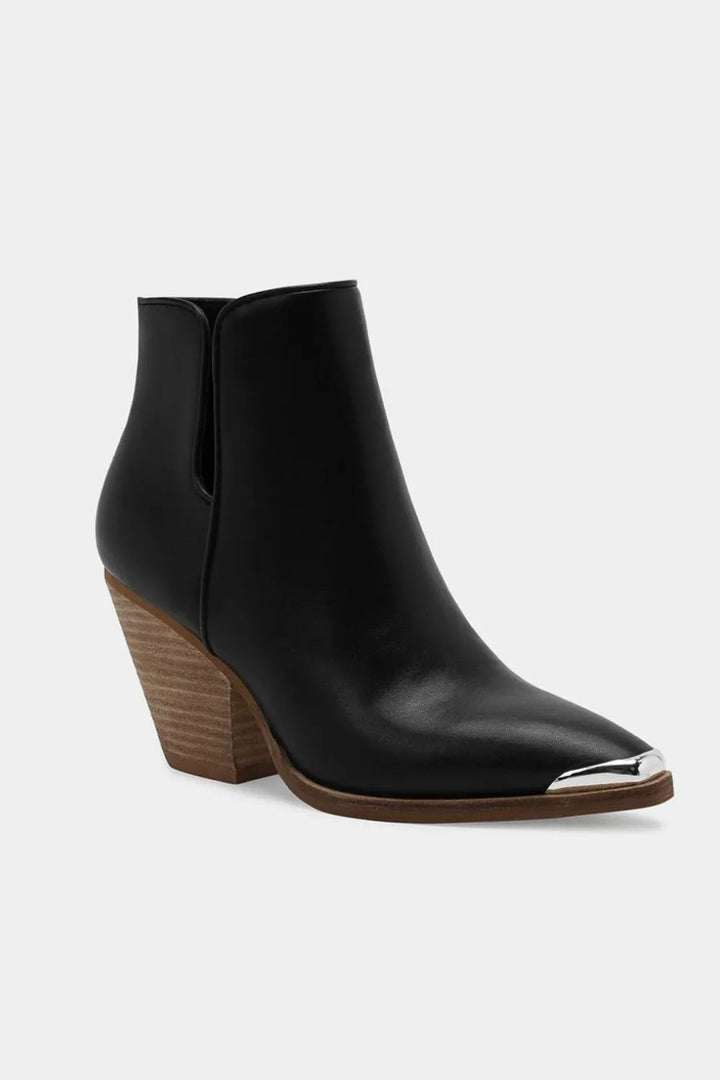 Beast Fashion Pointed Metal-Tip Toe Block Heel Ankle Boots - cas7m