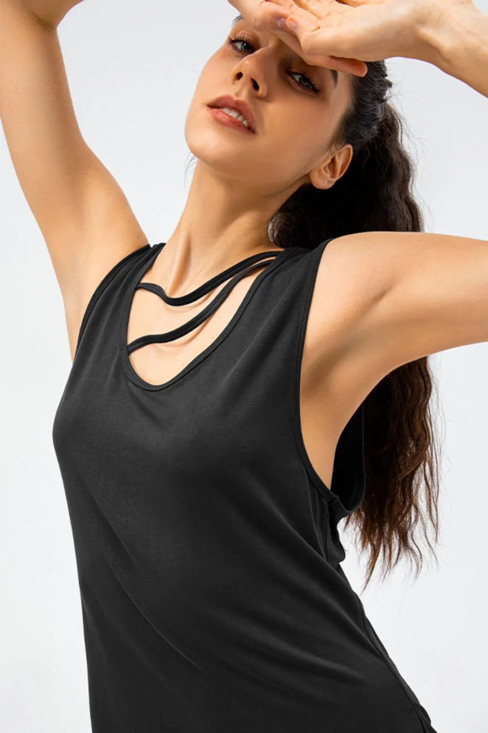 Cutout Reversible Active Tank - cas7m