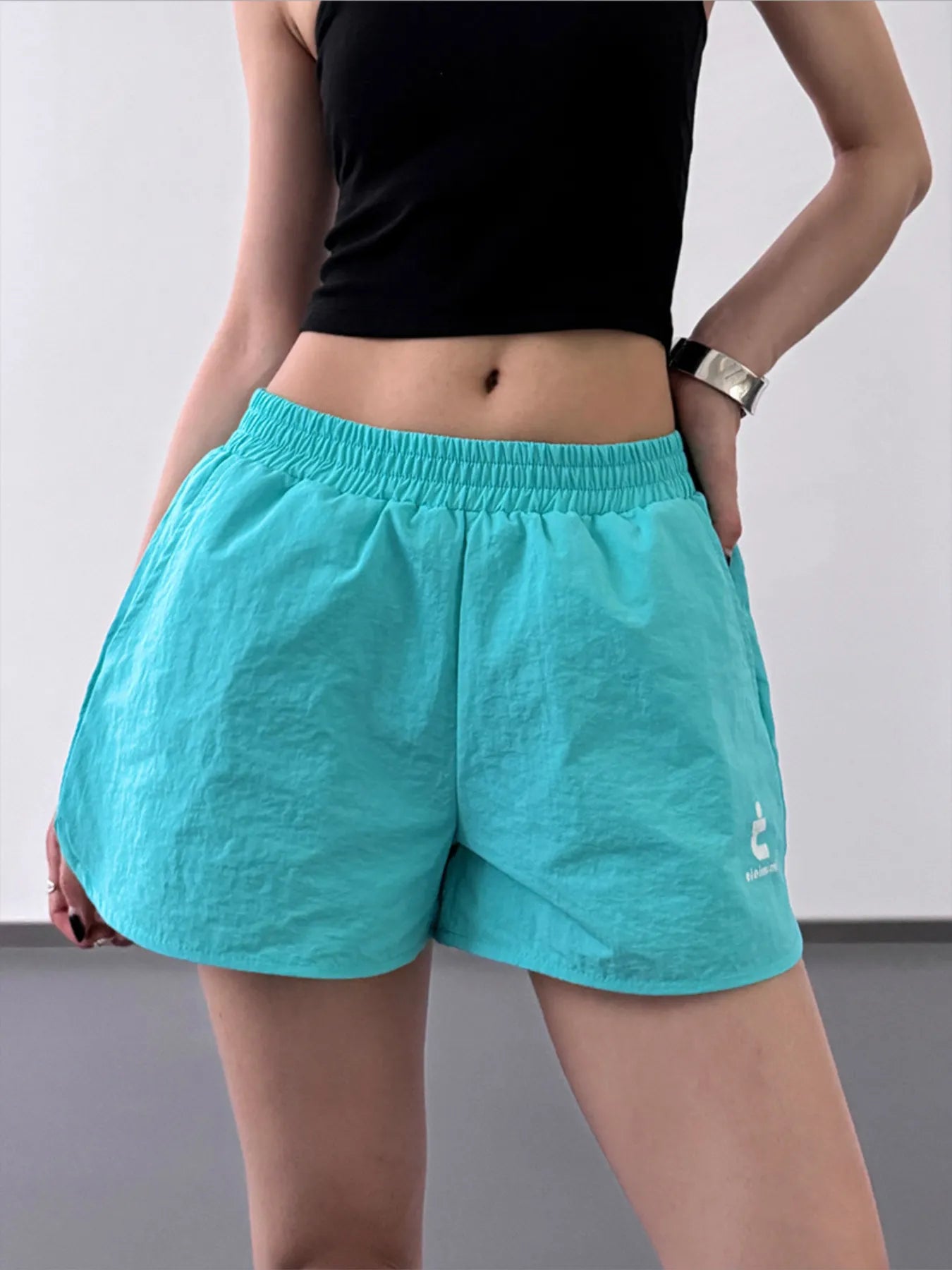 Elastic Waist Shorts with Pockets - cas7m