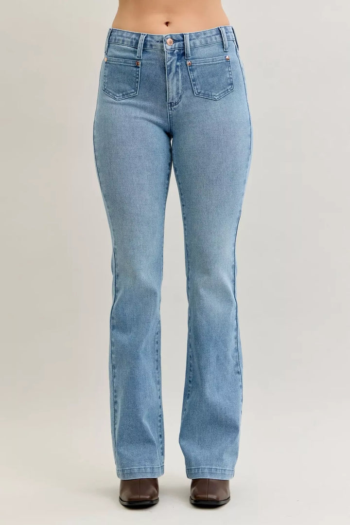 Judy Blue Full Size Mid Rise Bootcut Jeans with Contrast Wash & Front Patch Pockets Plus Size - cas7m