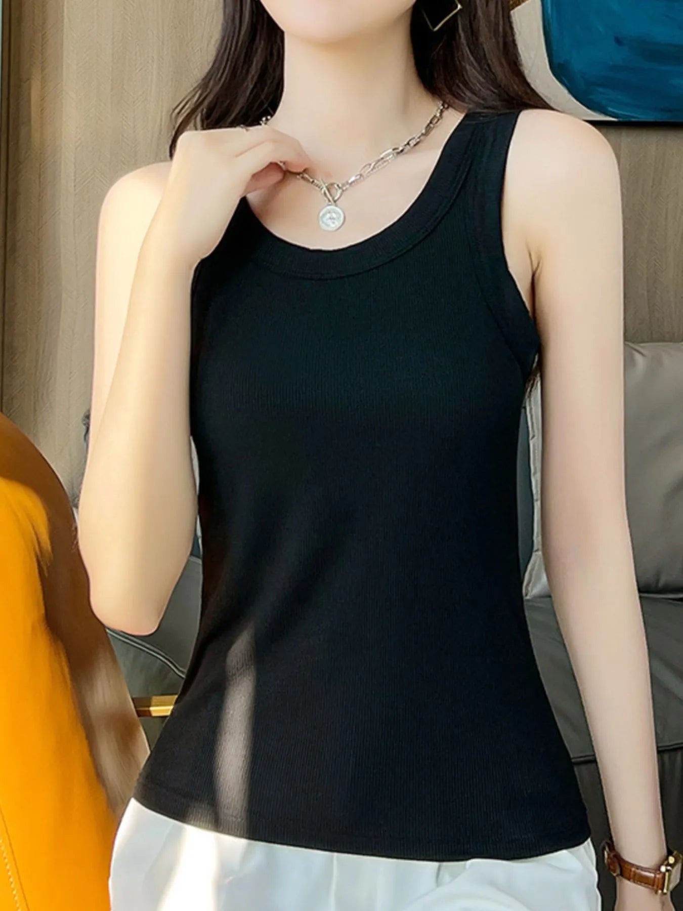 Scoop Neck Tank Top - cas7m