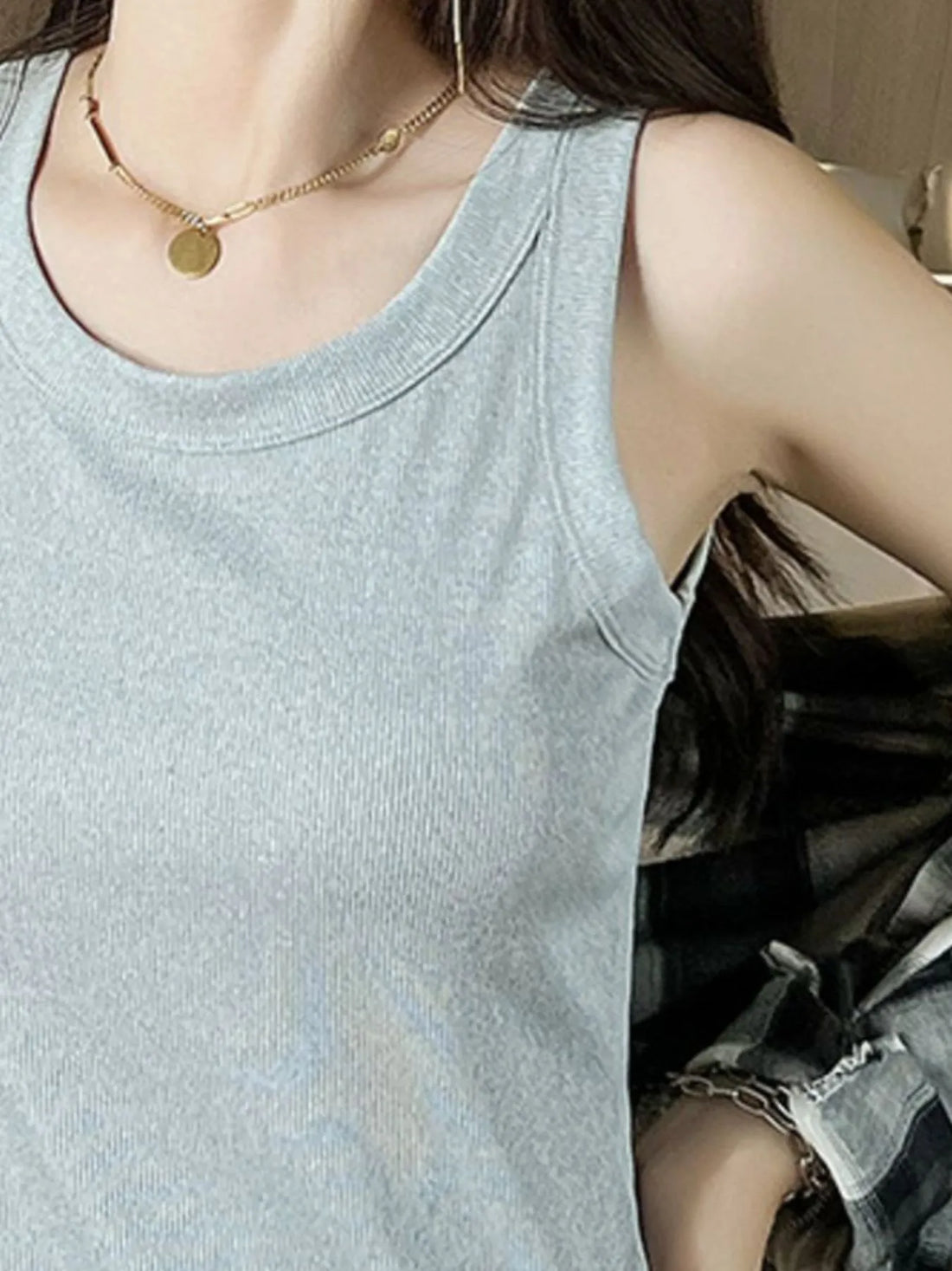 Scoop Neck Tank Top - cas7m