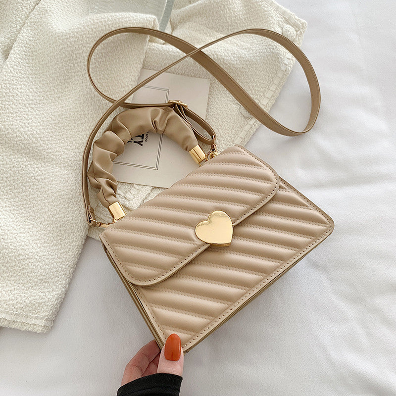Women Handbags Fashion Chain Shoulder Bags With Love Metal Design - cas7m