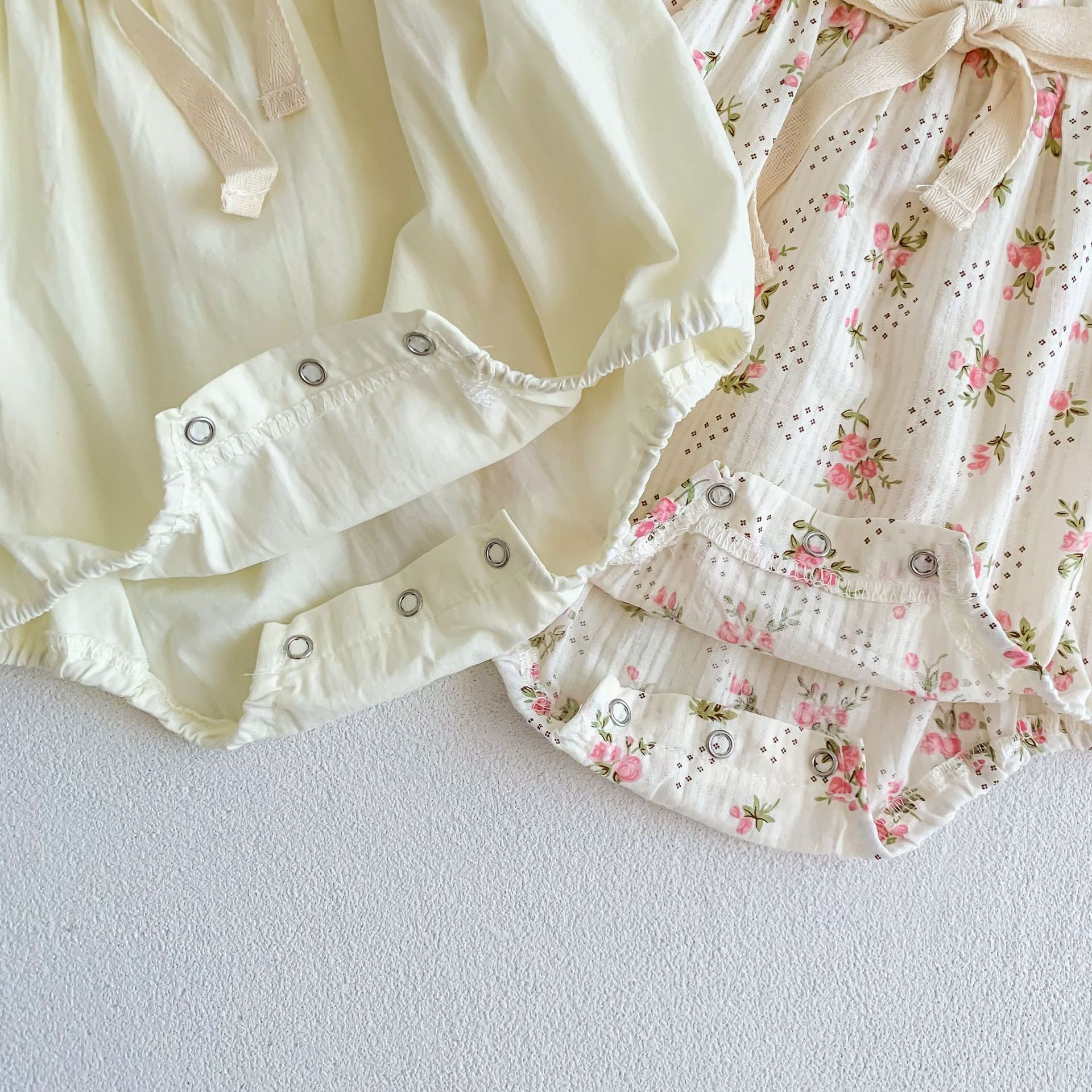 Small Floral Bow Baby Girl Bubble Sleeve Harness Crawl Clothes - cas7m