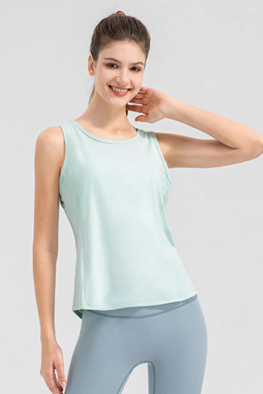 Wide Strap Round Neck Active Tank - cas7m