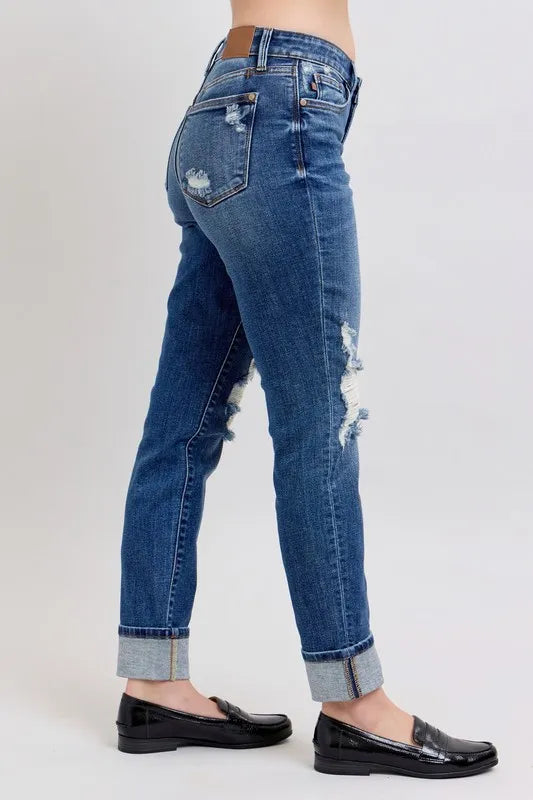 Judy Blue Full Size Mid Rise Boyfriend destroy Jeans with Yoke Pockets and Faux Selvedge Cuff Plus Size - cas7m