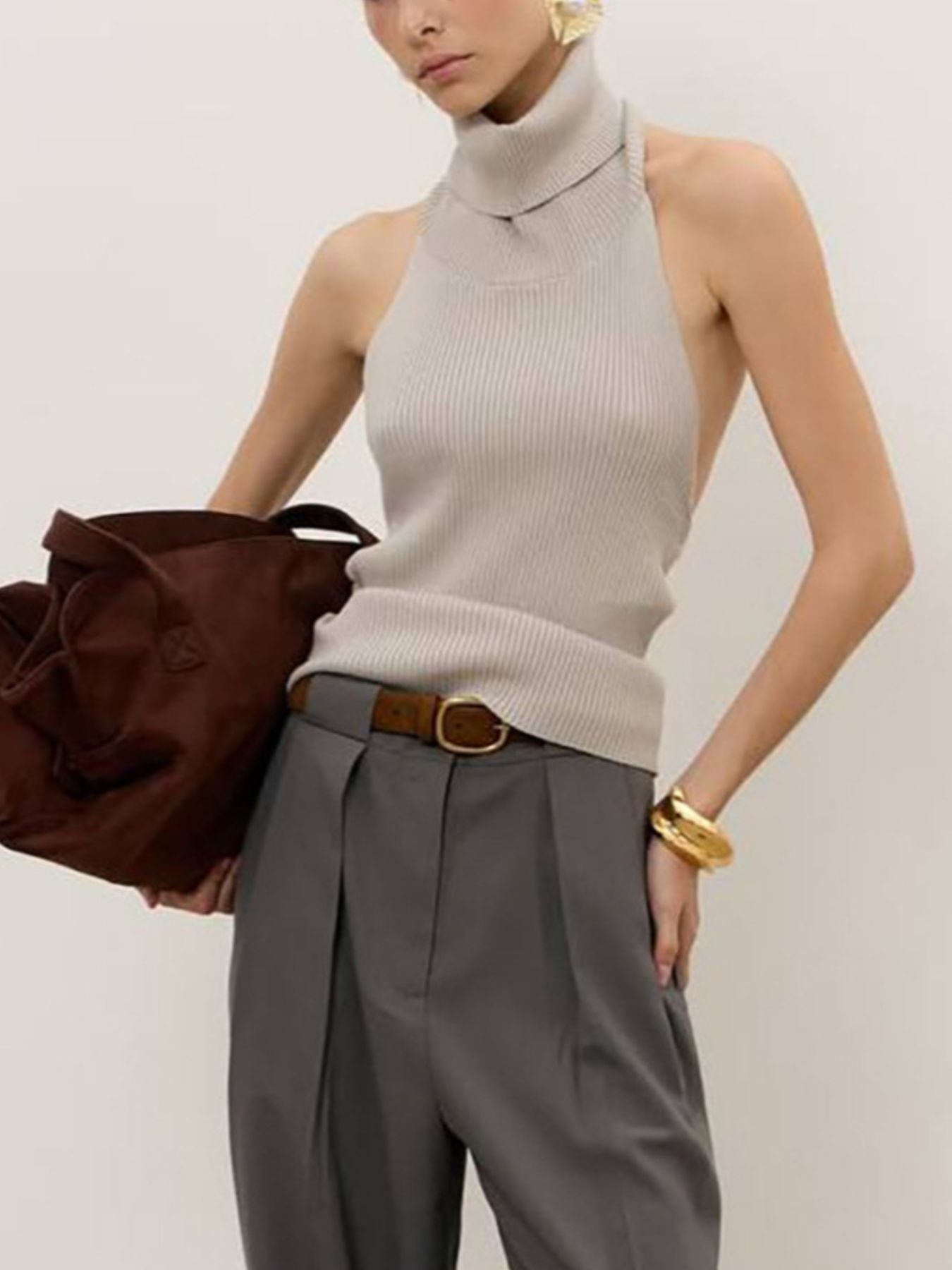 Backless Turtleneck Sweater Tank - cas7m