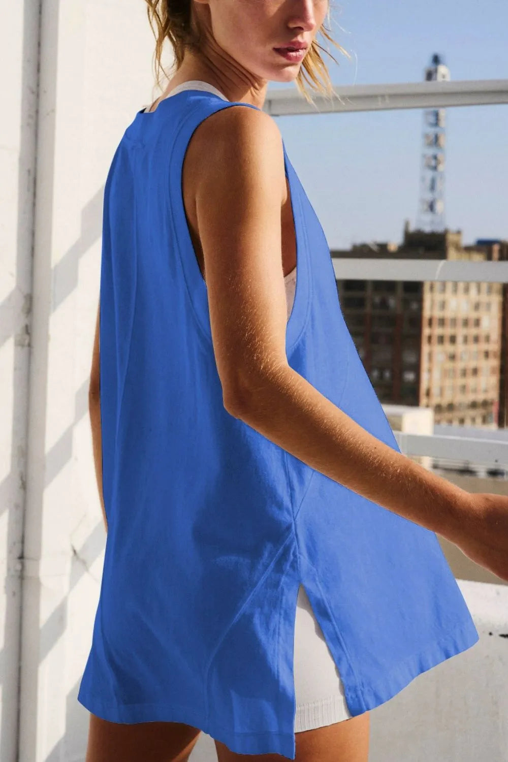 Side Slit V-Neck Tank - cas7m