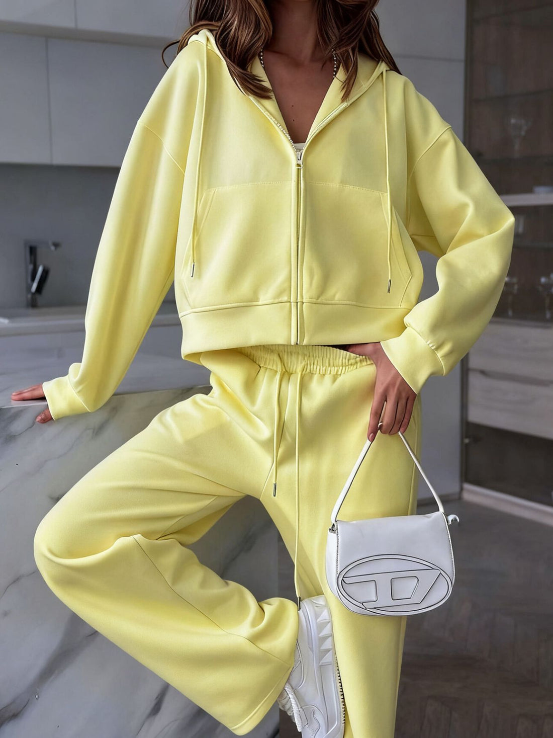 Zip-Up Hoodie and Sweatpants Set - cas7m