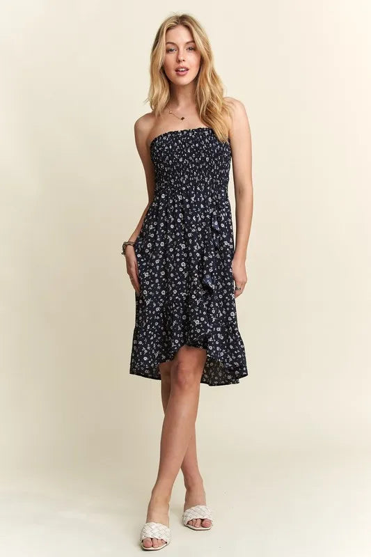 ADORA Smocked Floral Tube Dress with Pockets - cas7m