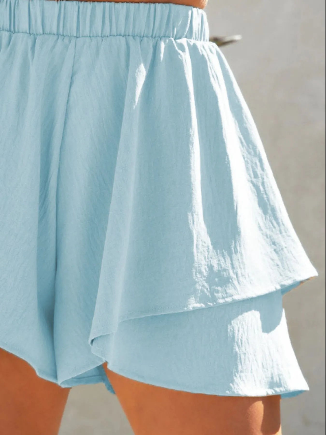 High-Waisted Elastic Waistband Layered Shorts - cas7m