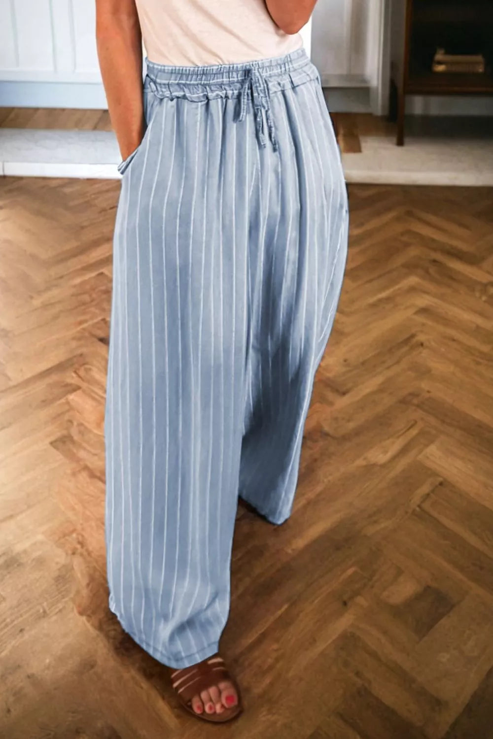 Striped Wide Leg Jeans - cas7m