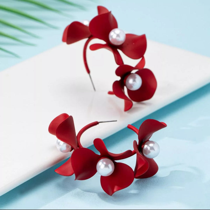 Floral Pearl Hoop Earrings - cas7m
