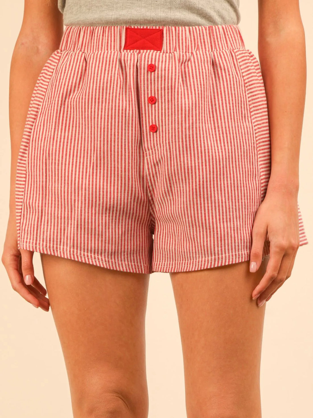 Striped High-Waist Shorts - cas7m