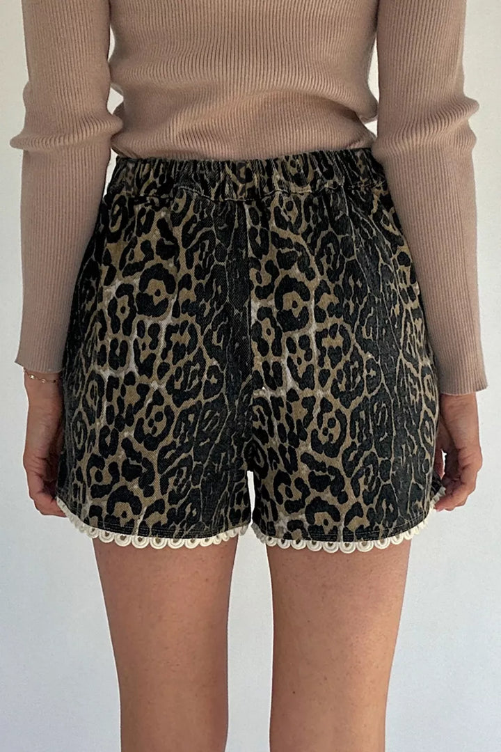 Lace Trim Leopard Denim Shorts - cas7m