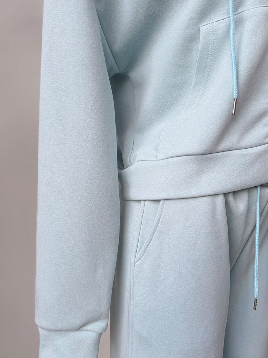 Zip-Up Hoodie and Sweatpants Set - cas7m