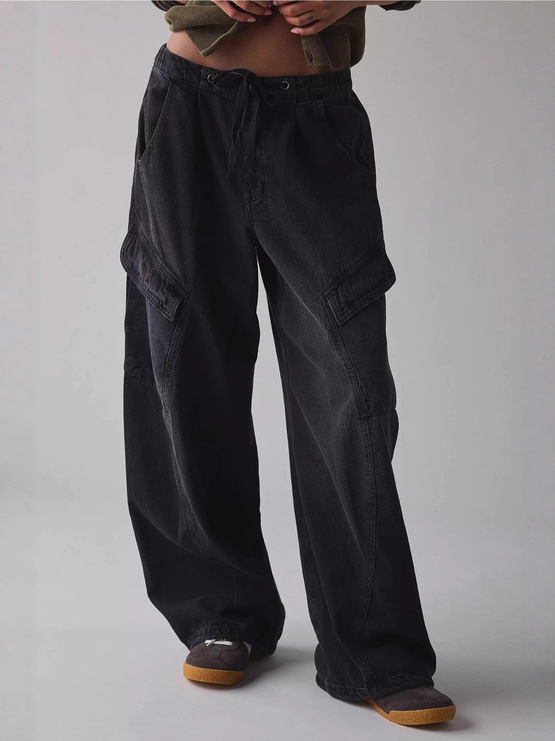 Drawstring Waist Cargo Jeans - cas7m