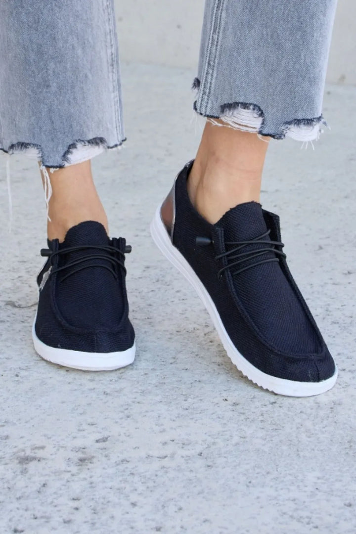 Forever Link Star Lace-Up Flat Sneakers - cas7m