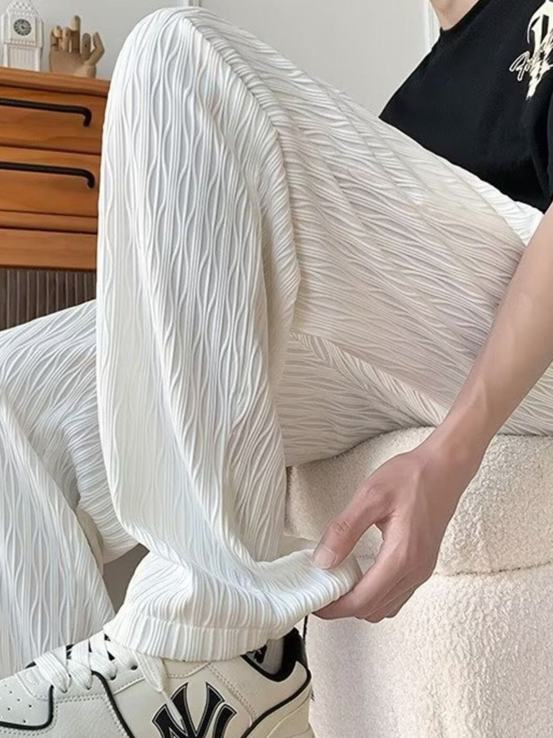 Men's Textured Wide-Leg Drawstring Pants - cas7m