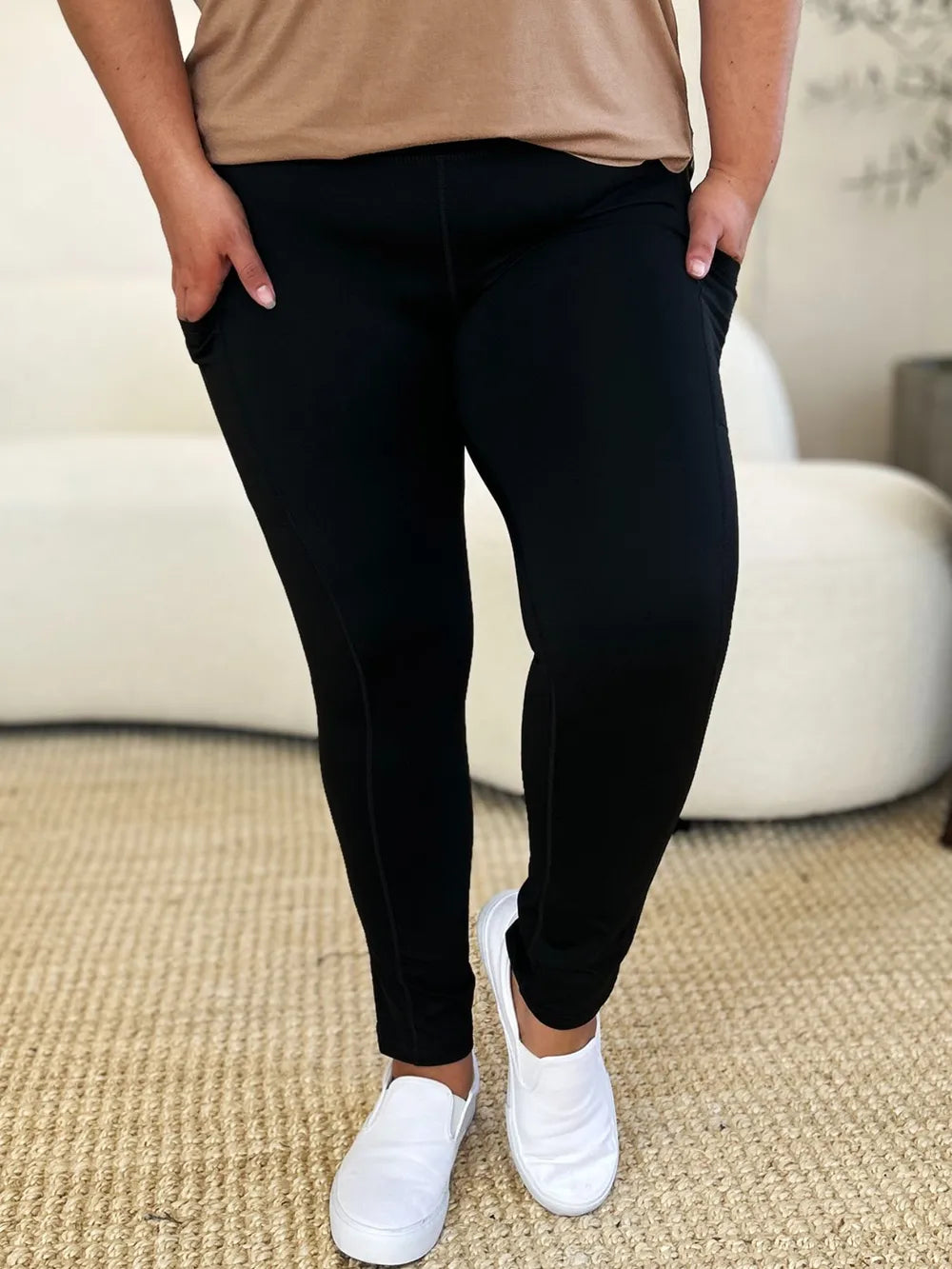 Wide Waistband Sports Leggings - cas7m