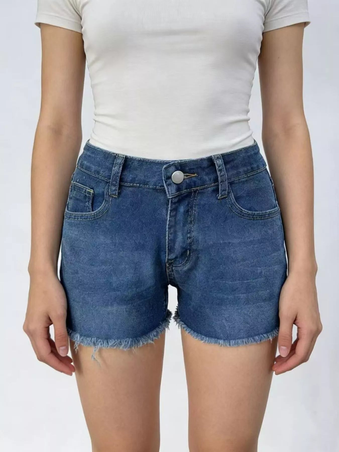 Raw Hem Denim Shorts - cas7m