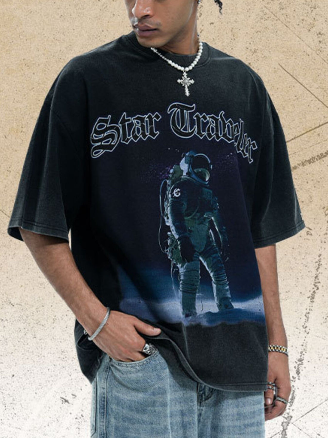 Men's Star Traveler Graphic Oversized T-Shirt - cas7m