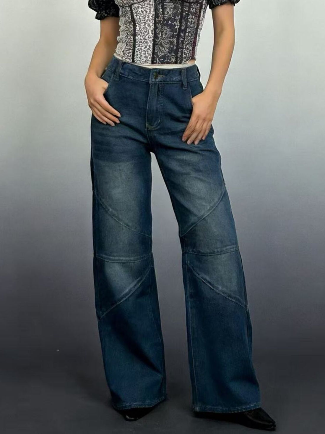 Vintage Wash Wide Leg Jeans - cas7m