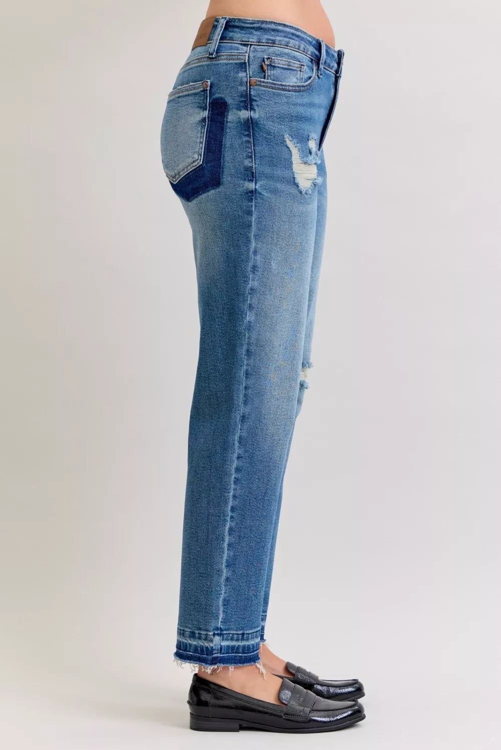 Judy Blue Full Size Mid Rise Bf Patch & Repair Destroy Release Hem Jeans Plus Size - cas7m