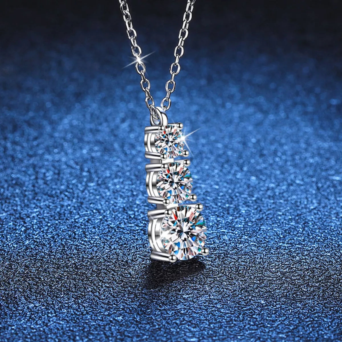 1.8 Carat Moissanite 925 Sterling Silver Pendant Necklace - cas7m