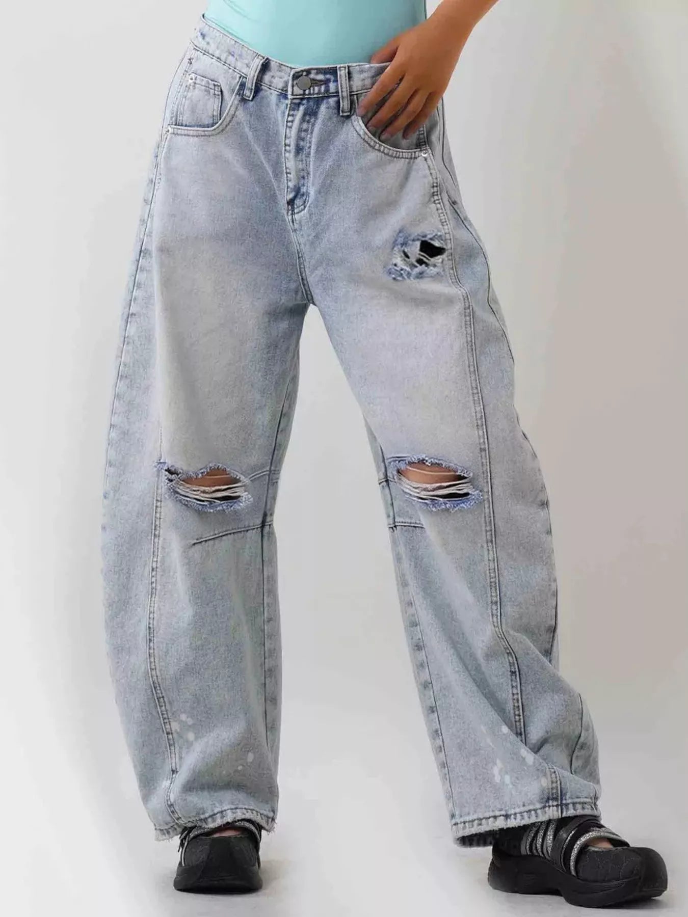 Distressed Wide Leg Jeans - cas7m