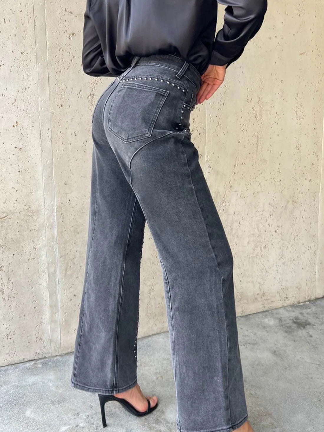 Studded Wide Leg Jeans - cas7m