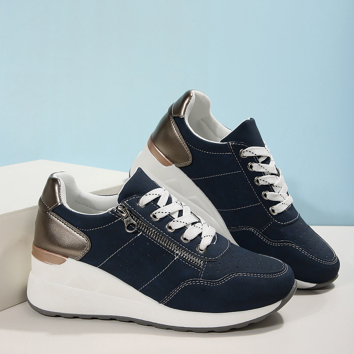 Fashion Lace-up Sneakers Women Cozy Tinck-soled Sports Shoes - cas7m
