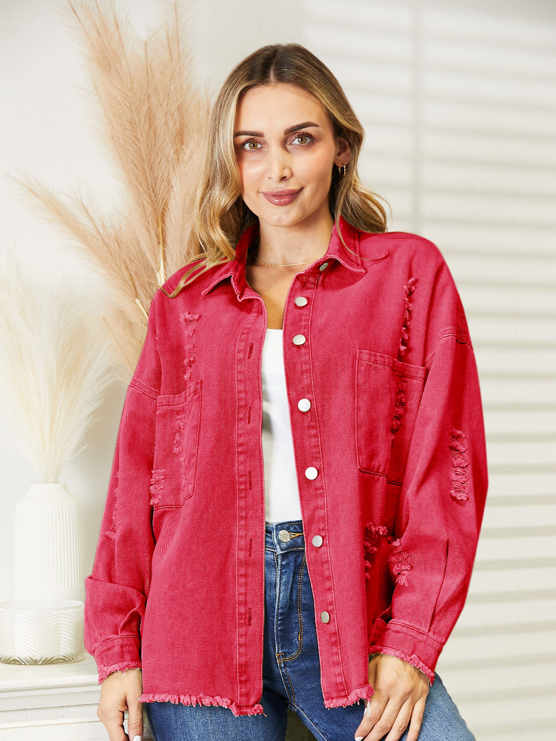 Distressed Raw Hem Denim Jacket - cas7m