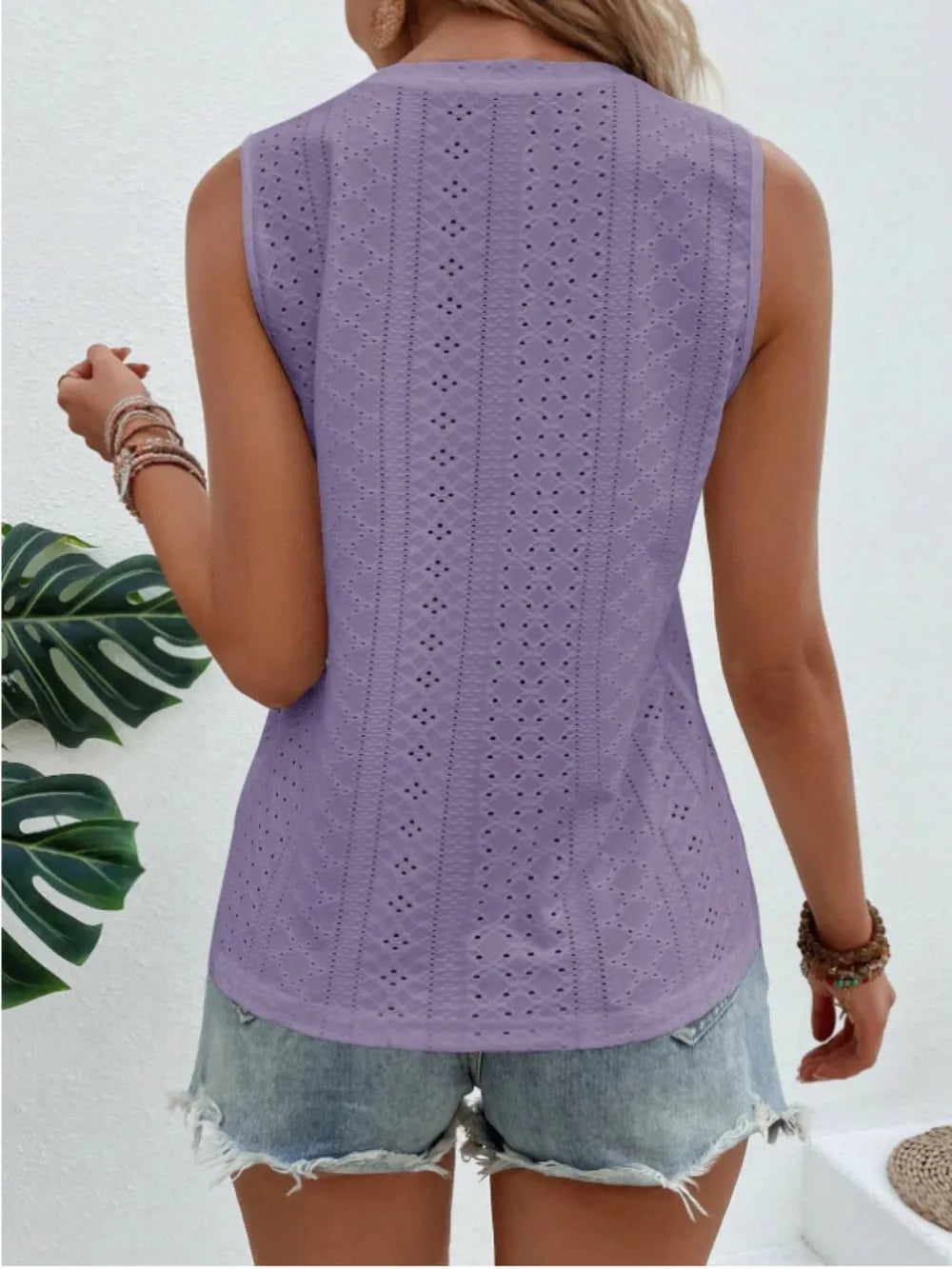 Eyelet Round Neck Tank - cas7m