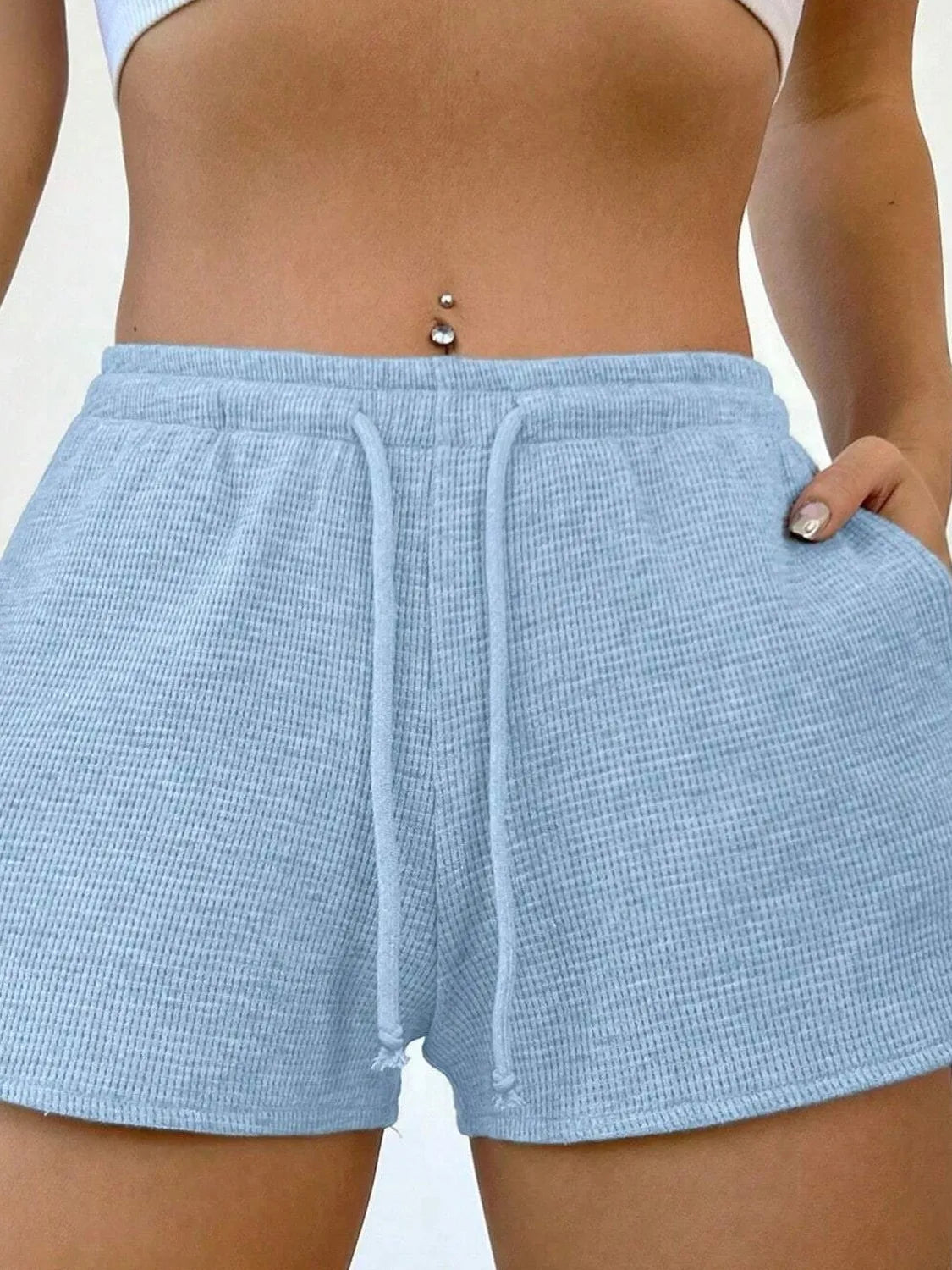 Drawstring Shorts with Pockets - cas7m