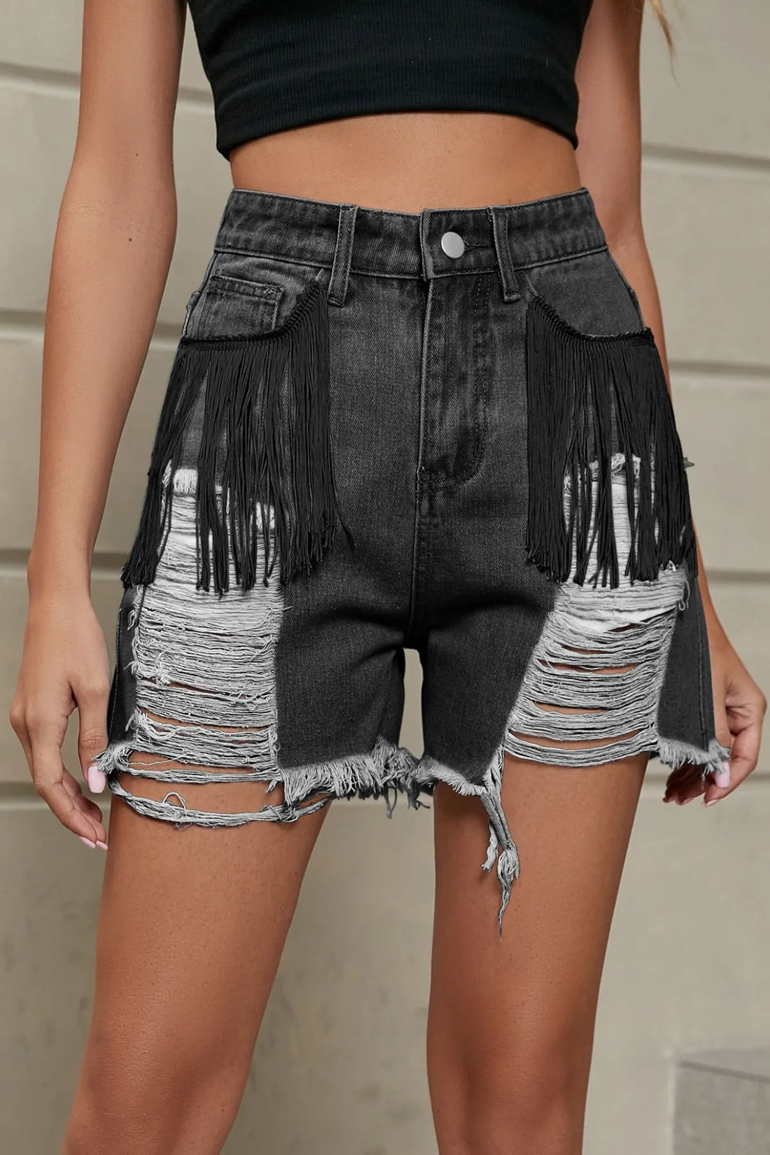 Distressed Fringe Denim Shorts - cas7m