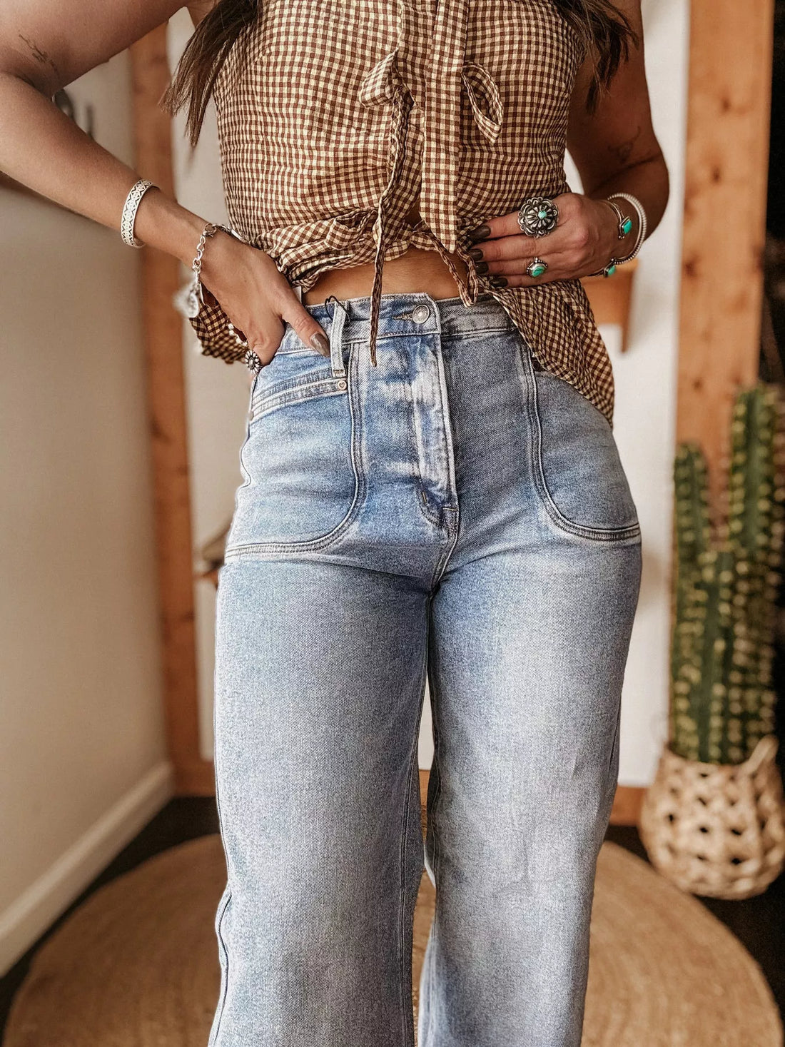 Wide Leg Wash Jeans - cas7m