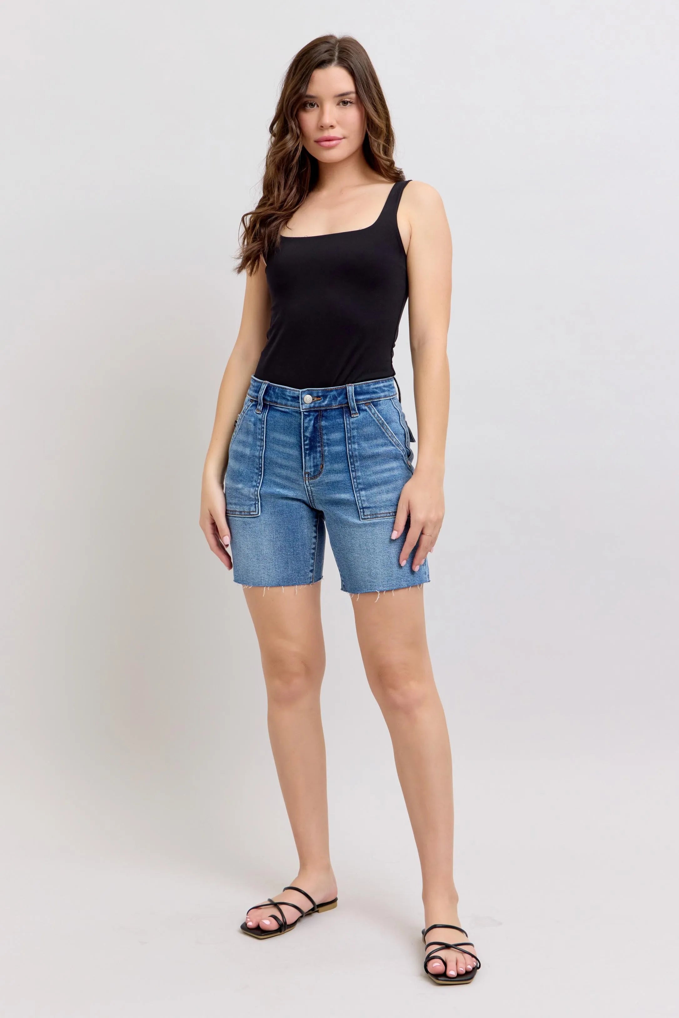 Judy Blue Full Size Mid Rise Bermudas Denim Shorts W/ Back Flap Pockets Plus Size - cas7m