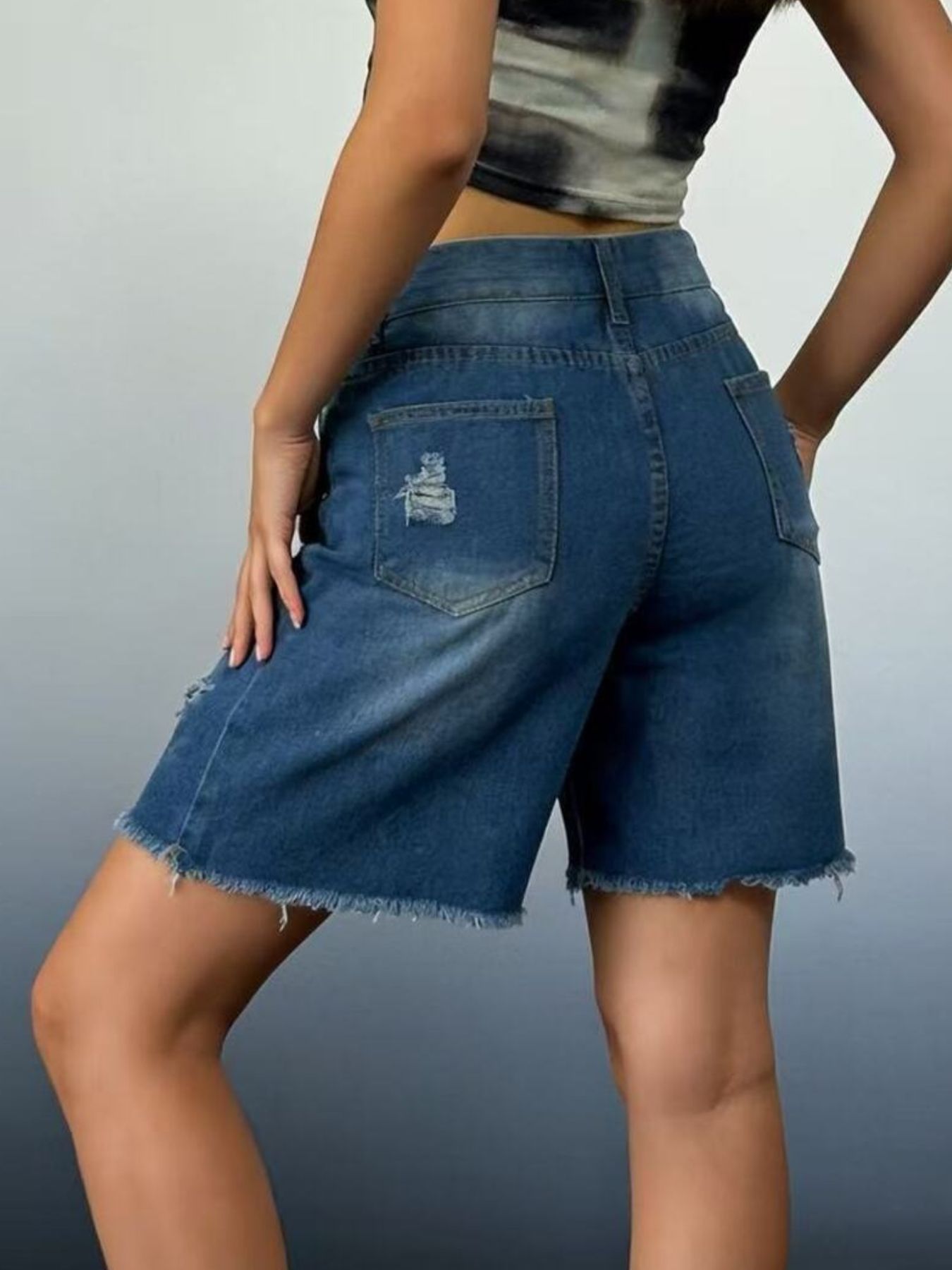Full Size Ripped Frayed Hem Denim Shorts Plus Size - cas7m