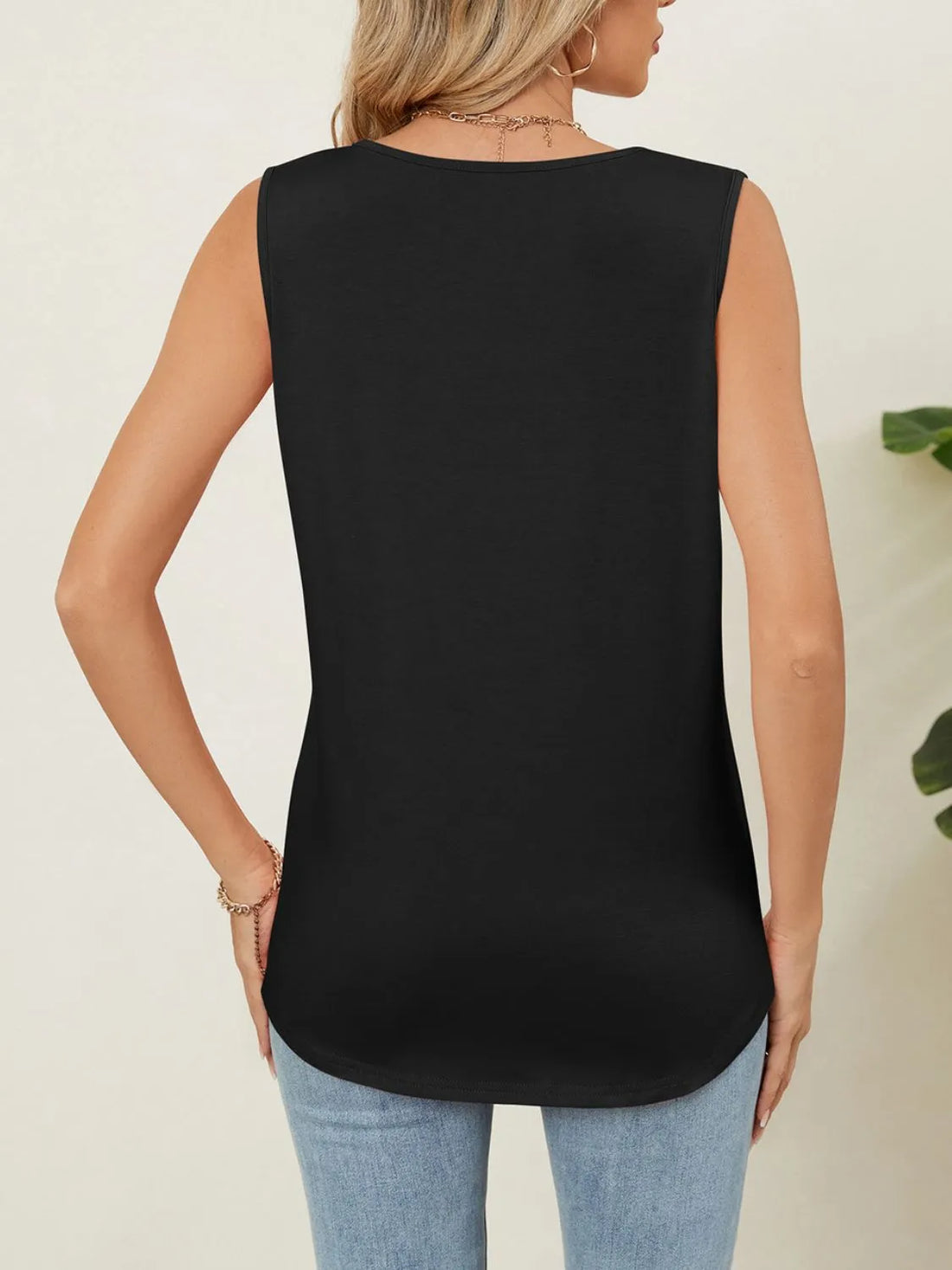 Round Neck Tank - cas7m