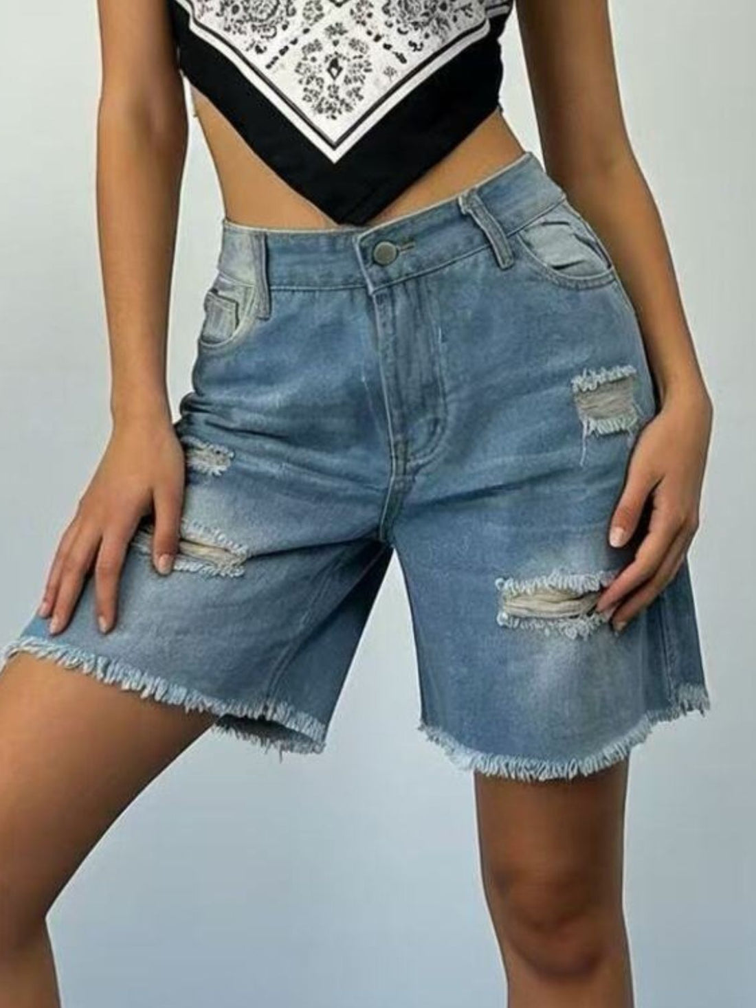 Full Size Ripped Frayed Hem Denim Shorts Plus Size - cas7m