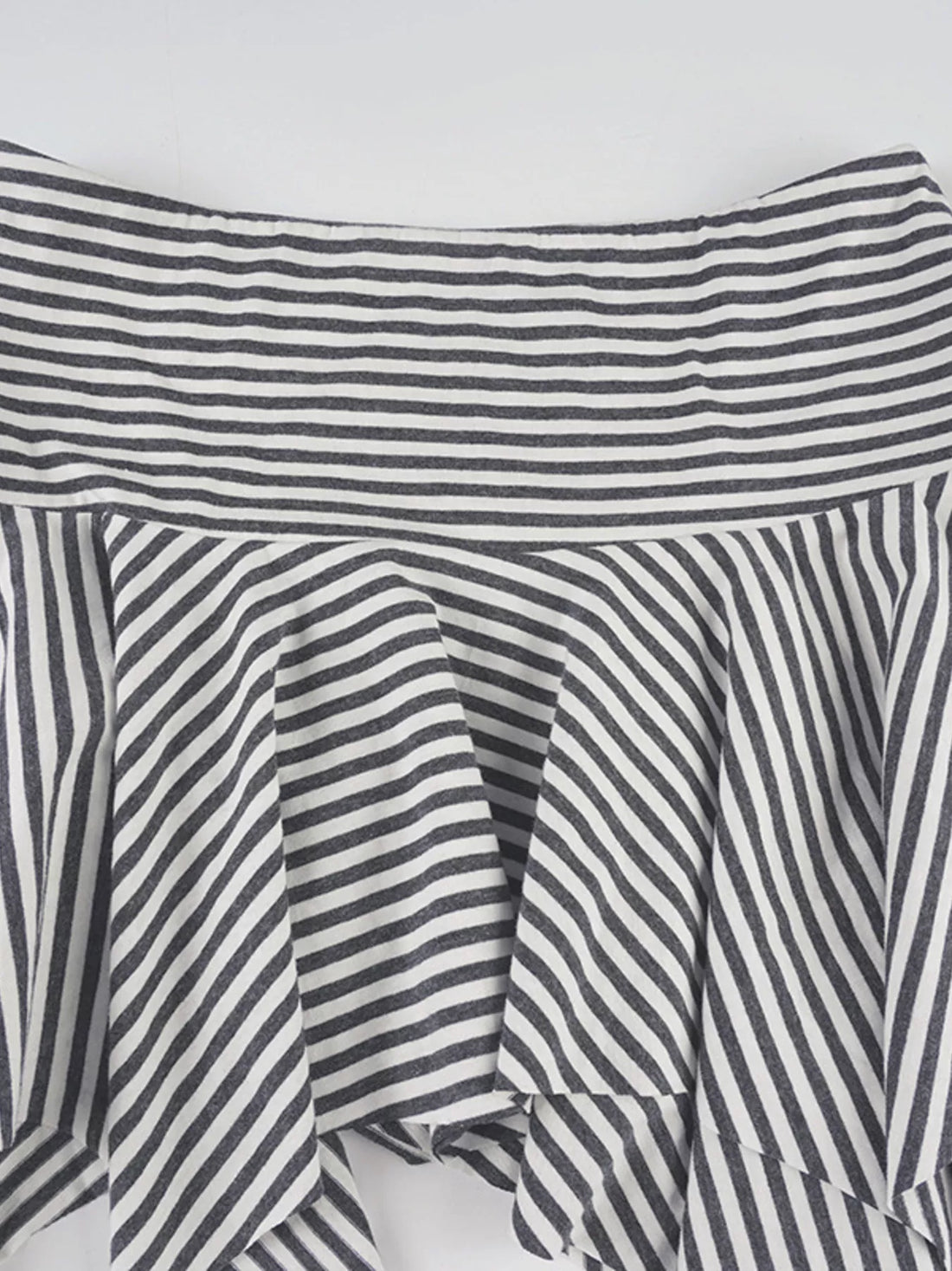 Striped Asymmetrical Hem Mini Skirt - cas7m