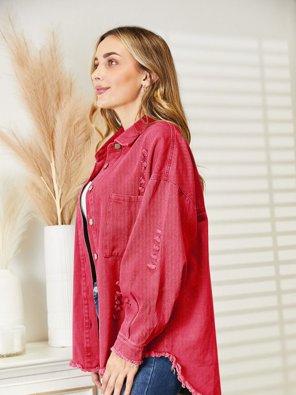 Distressed Raw Hem Denim Jacket - cas7m