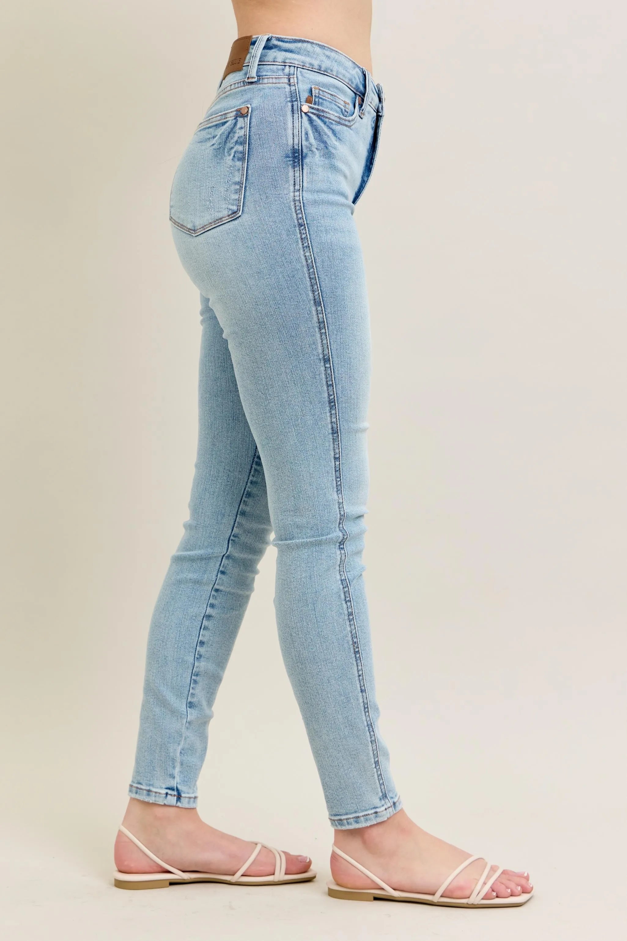 Judy Blue Full Size Mr Tummy Control Vintage Wash Skinny Jeans Plus Size - cas7m